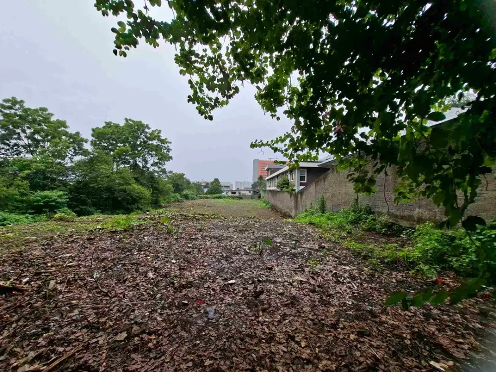 Tanah Persegi Panjang di Ciumbuleuit Bandung. Cocok Untuk Rumah Tinggal Atau Usaha