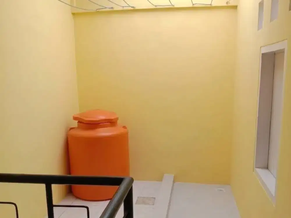 Rumah Puri Asri Pakuwon City Selangkah ke Pakuwon City Mall, Hadap Selatan