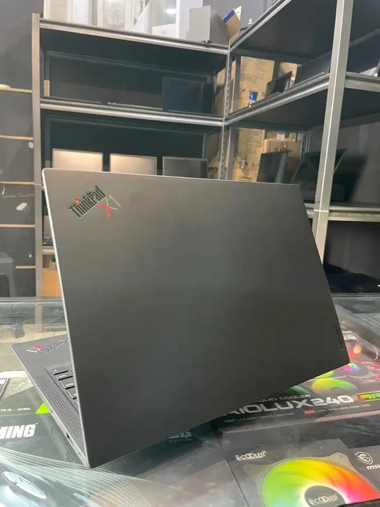 Leptop Thinkpad x1 carbon