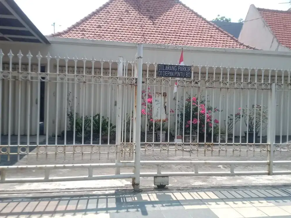 Properti Langka Dijual Rumah Vintage di Jl Dr Sutomo Surabaya (ES)