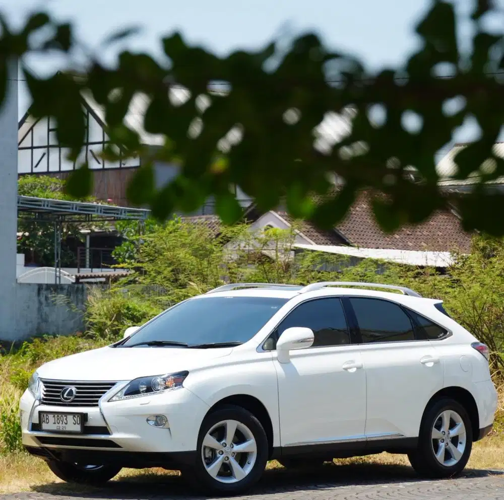 LEXUS RX270 2013. Antik. KM 40rb