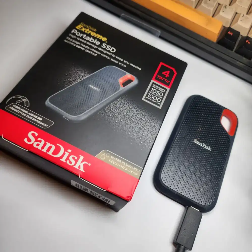 Sandisk SSD Ekstreme 4TB Preloved Garansi 4 Tahun Kecepatan Read 1050