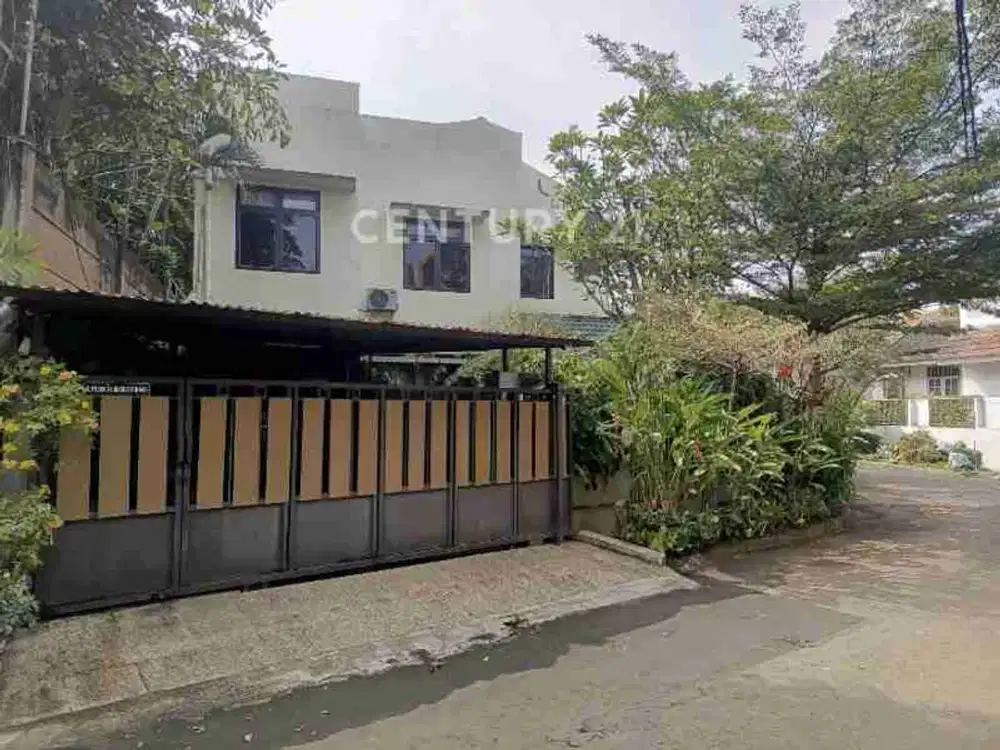 Dijual Rumah Nyaman dan Asri di Bintaro Sektor 5 Tangsel
