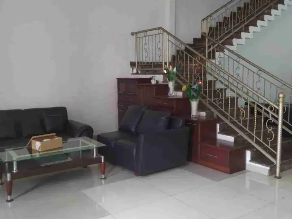 Disewakan rumah bagus rapi sunter