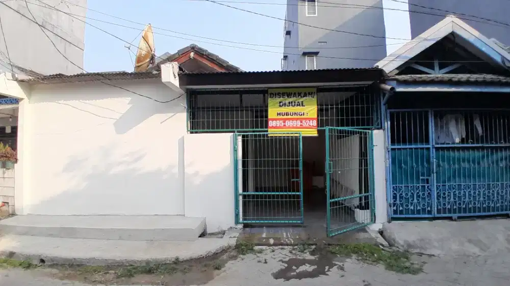 DI JUAL RUMAH DI VILLA TAMAN BANDARA, DADAP