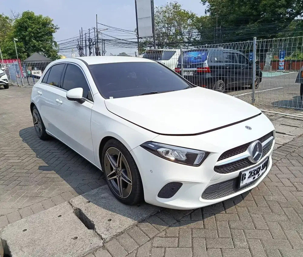 Mercedes Benz A200 Hatchback Progresive Line 2019 W177 Mercy 2020 2021