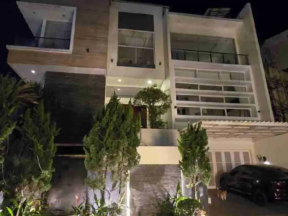 Dijual Rumah Mewah Taman Tirta Golf Swimming Pool 18,5 M