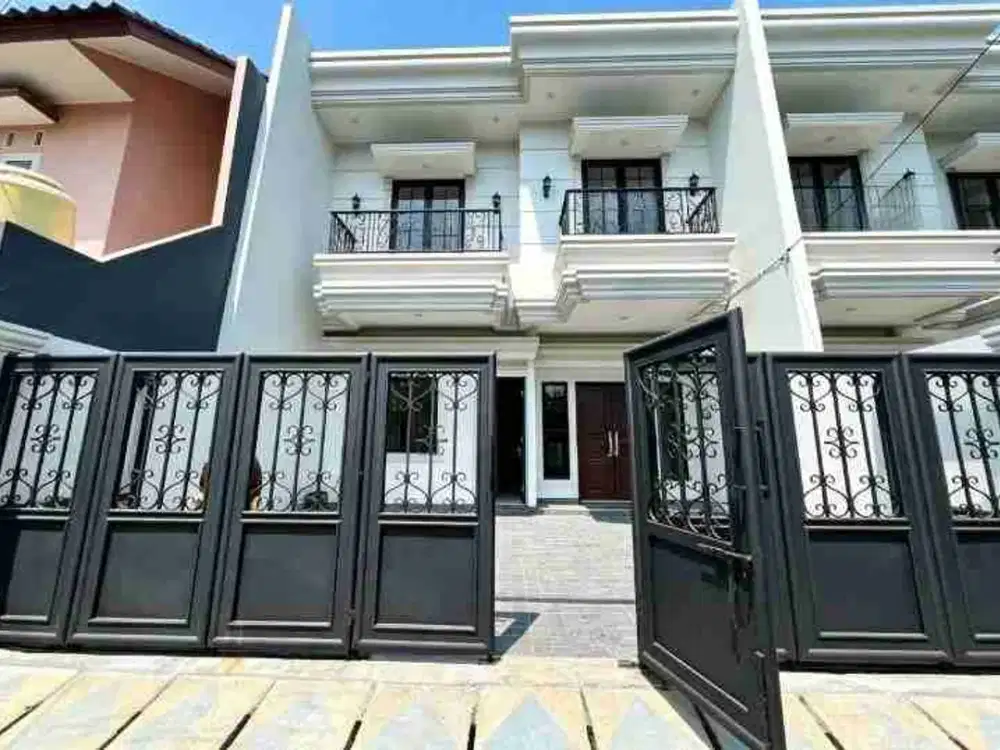 TURUN HARGA Rumah 2 Lantai Duren Sawit Jakarta Timur LT 112m² LB 200m² SHM – Rp2,9M Nego