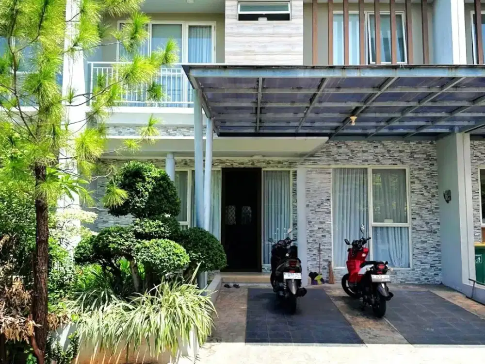 Rumah 4 Kamar Tidur Semi Furnished Dekat AEON JGC Cakung Jakarta Timur