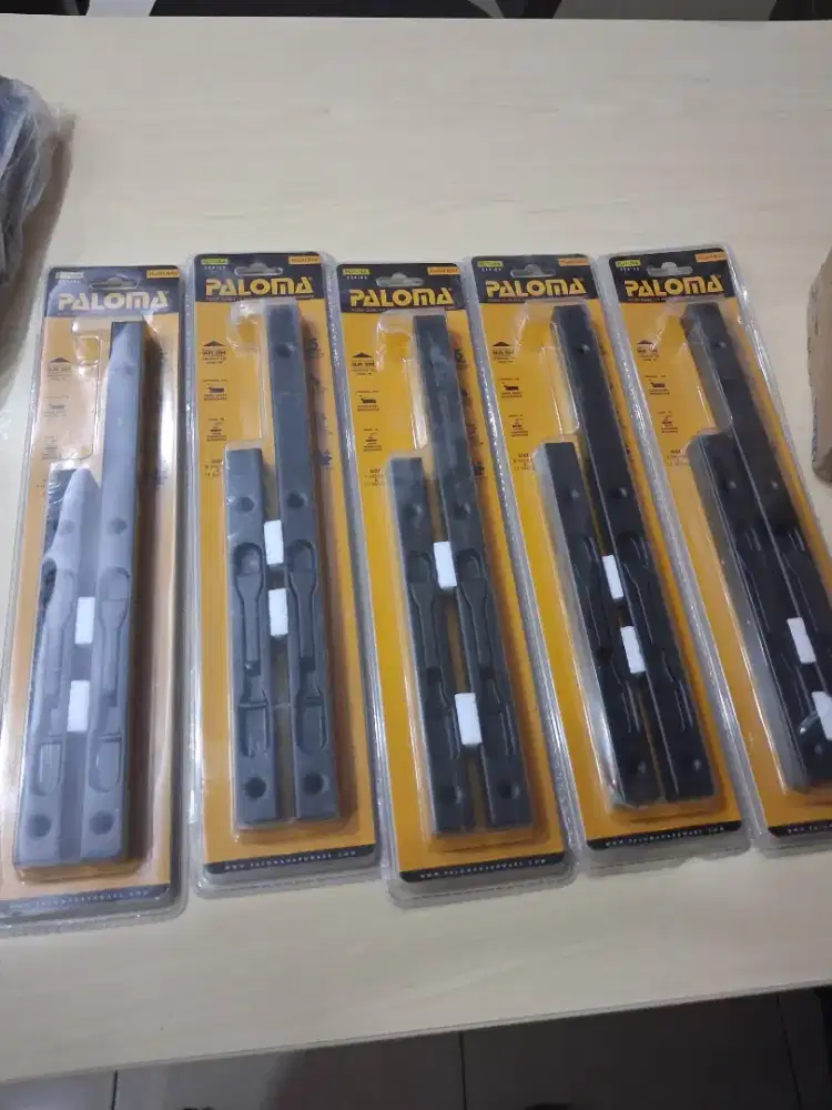 Flush Bolt FBP - 222 Matte Black