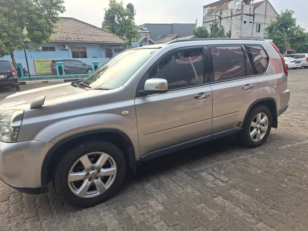 Dijual Nissan Xtrail T31 ST 2.5 Keyless 2010