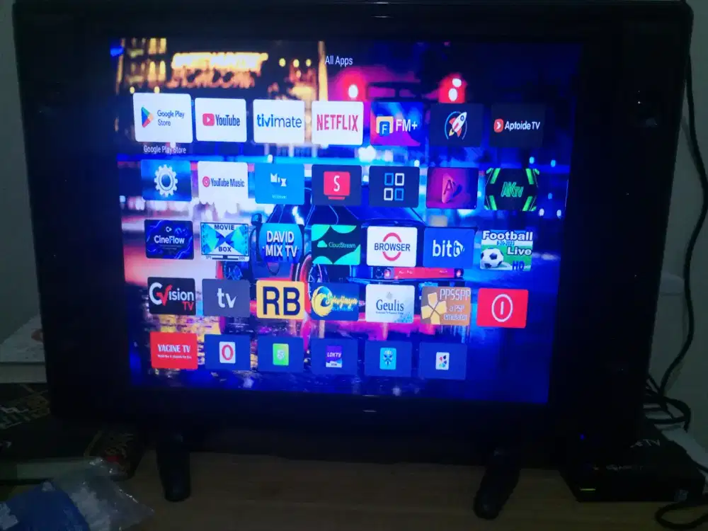 Jual tv LED digital animax 17 inch include stb android bisa nego