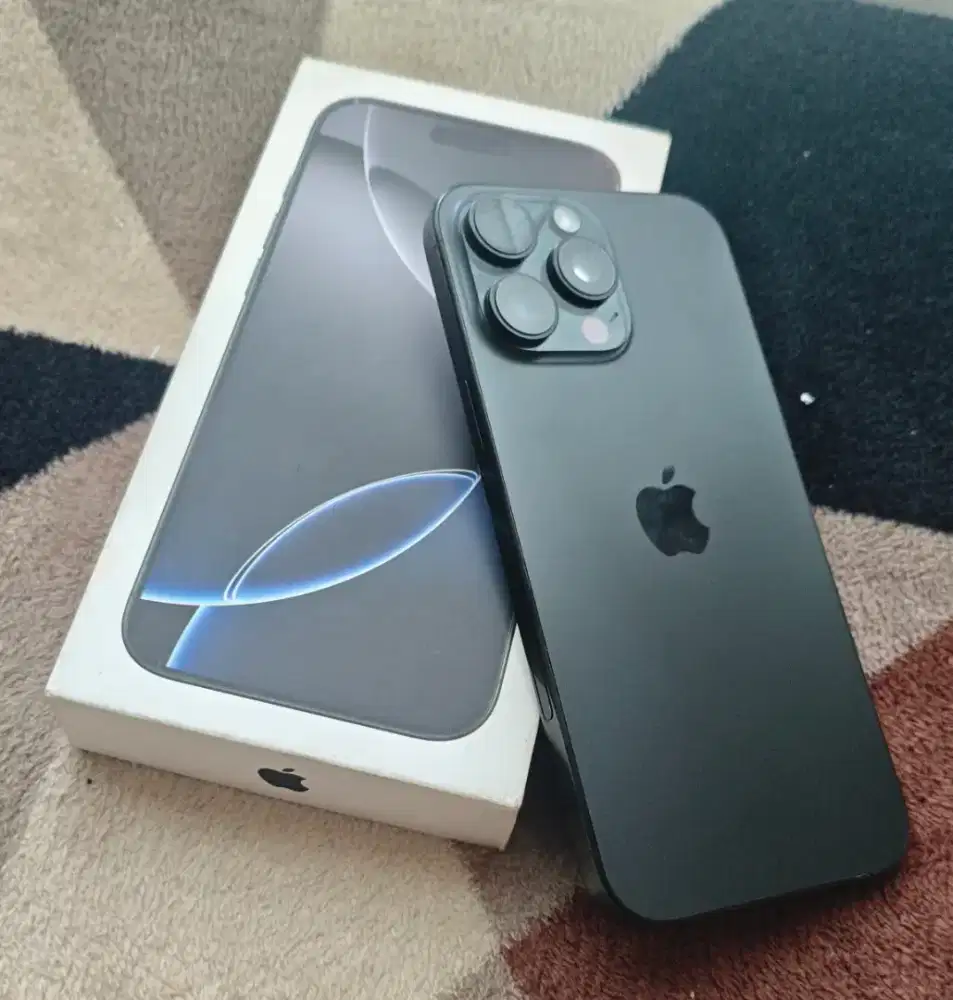 iPhone 16 Pro Max 256GB Like New iBox BH 100 Fullset Garansi Aktif