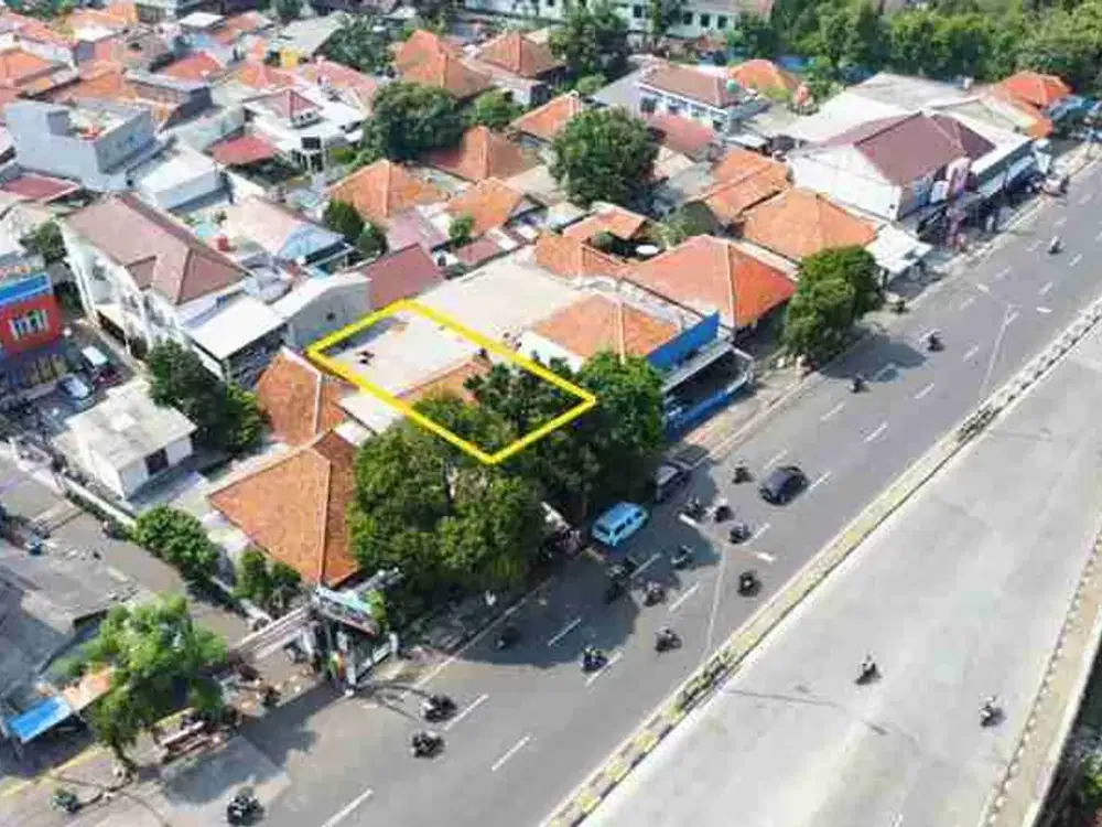 RUMAH CLASIC  JalanRayaBogorJakarta Di JUAL  Di BAWAH NJOP