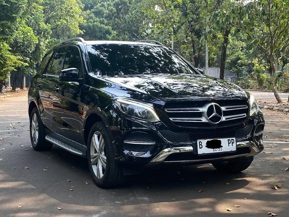 MERCY GLE400 AT 2016 HITAM
