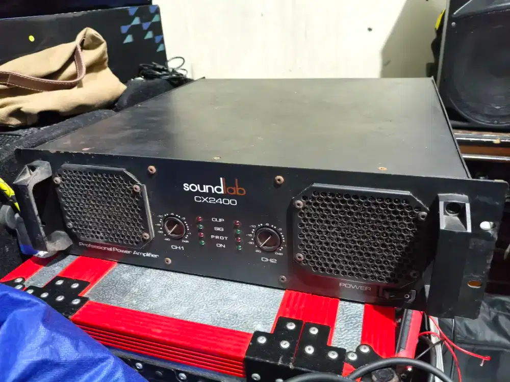 Power Ampli Soundlab CX2400 kondisi good