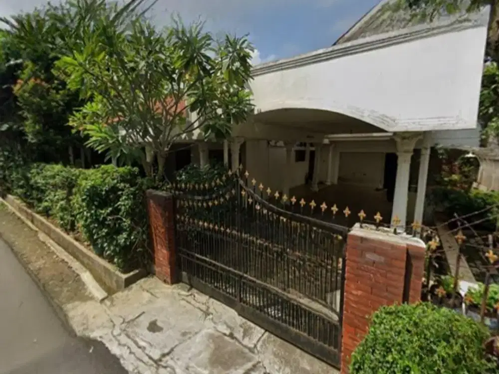 Dijual Rumah Lama di Cipete Lokasi Strategis