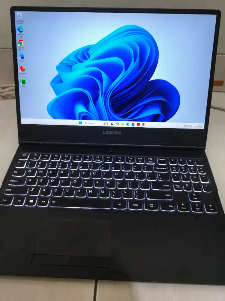 DIJUAL LAPTOP SPEK TINGGI
