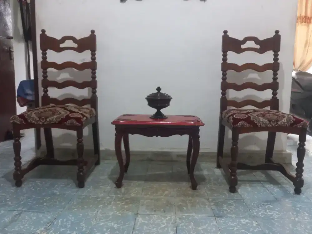 Kursi Santai / Kursi Teras Se Set Jati Kolonial ( mirip Vanderpool )