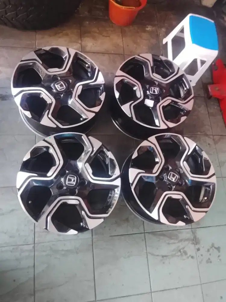 Velg Honda CRV Turbo 2019  r18 pcd 5x114
