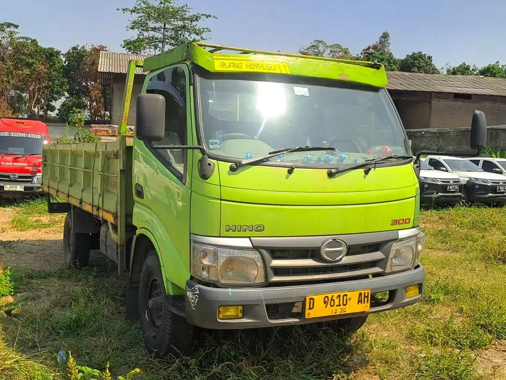 4 ban cde L Hino Dutro engkel long 110 SDL bak besi triway 2020 kargo