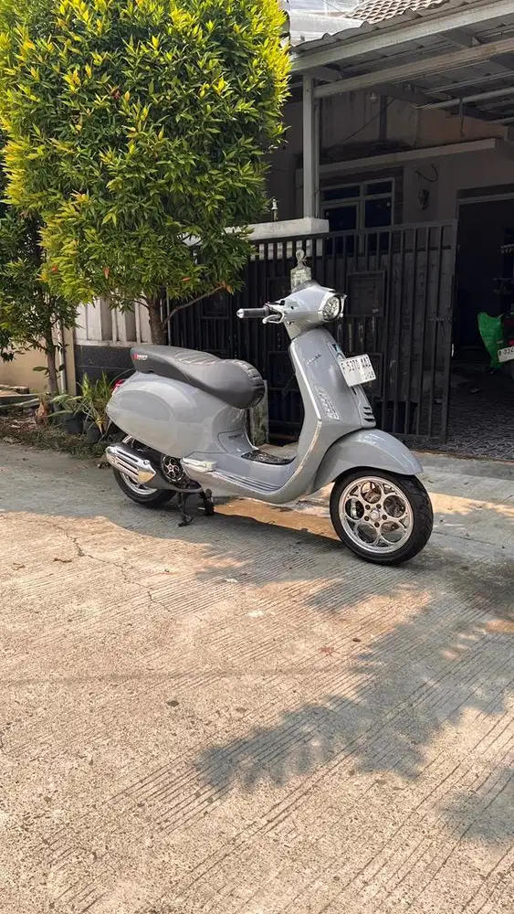 vespa sprint 2024 km rendah