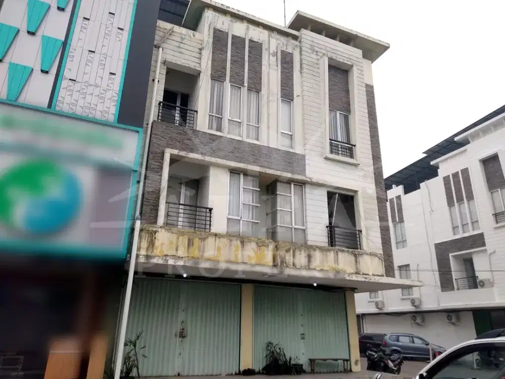 Disewa Murah Ruko Hook Gandeng 2 Unit Siap Pakai