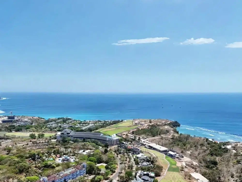 Tanah Pecatu Pemandangan Laut Dan Lapangan Golf Bali