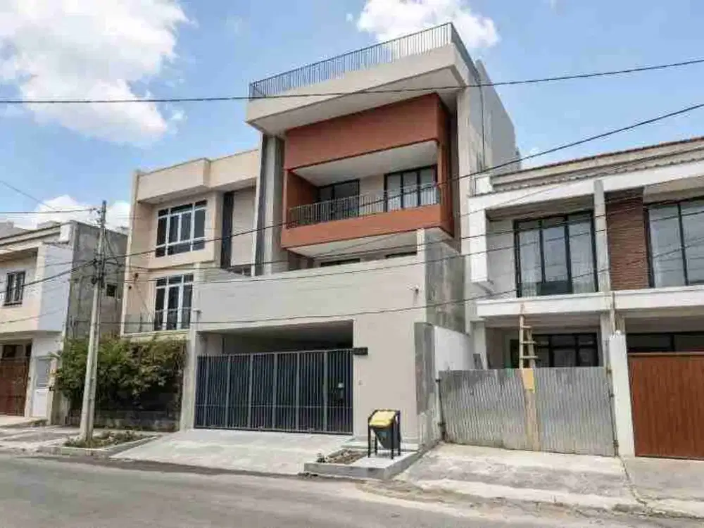 Rumah Baru Pulomas Jakarta Timur Full Furnished LT 145m² LB 375m² Rooftop – Rp5,75 M Nego