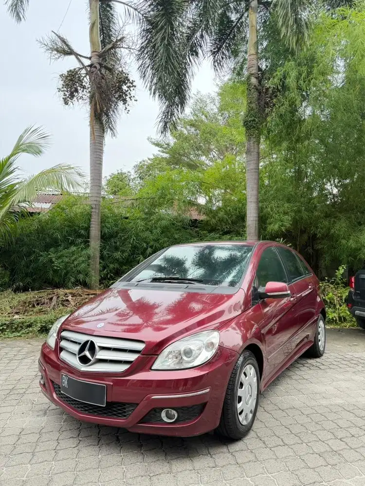 MERCEDEZ BENZ B 170 2009