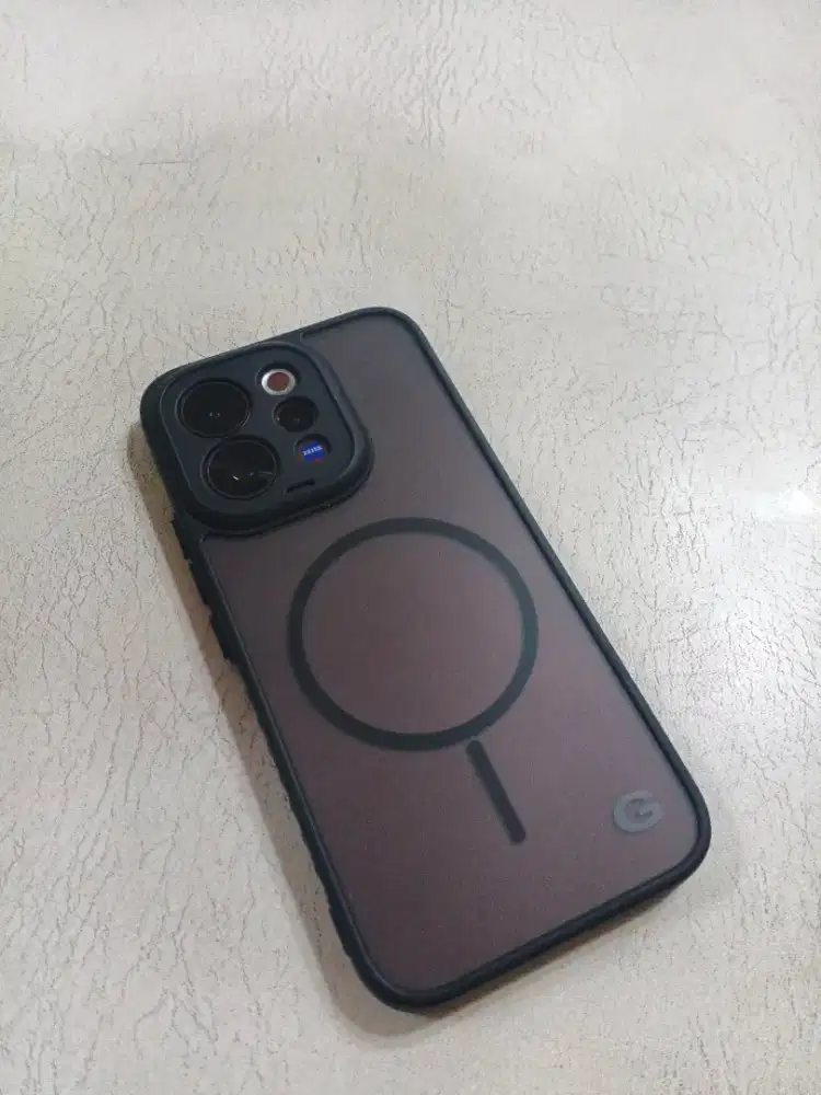 Vivo V70 8/256 brown