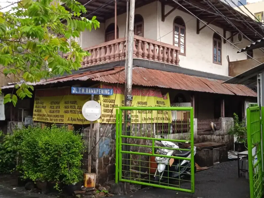 INVESTASI MENARIK! Kos Wanita & Tempat Usaha Benhil SHM