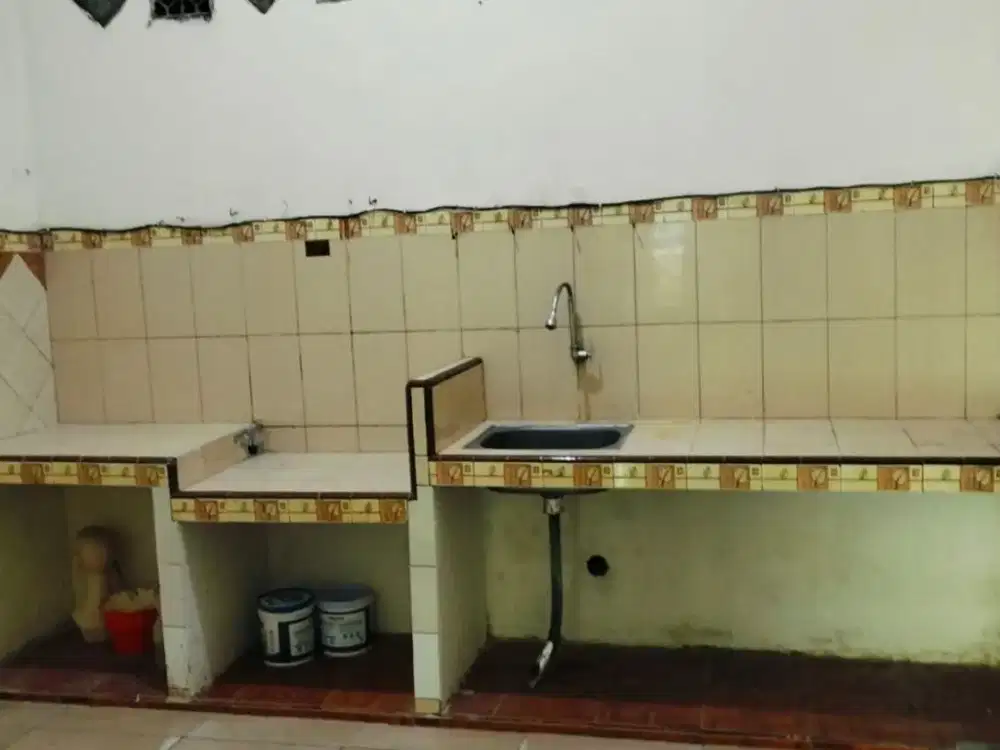 Rumah Raya Menganti Driyorejo, Dekat Wonokoyo, Row Jalan 2 Mobil, Hadap Barat