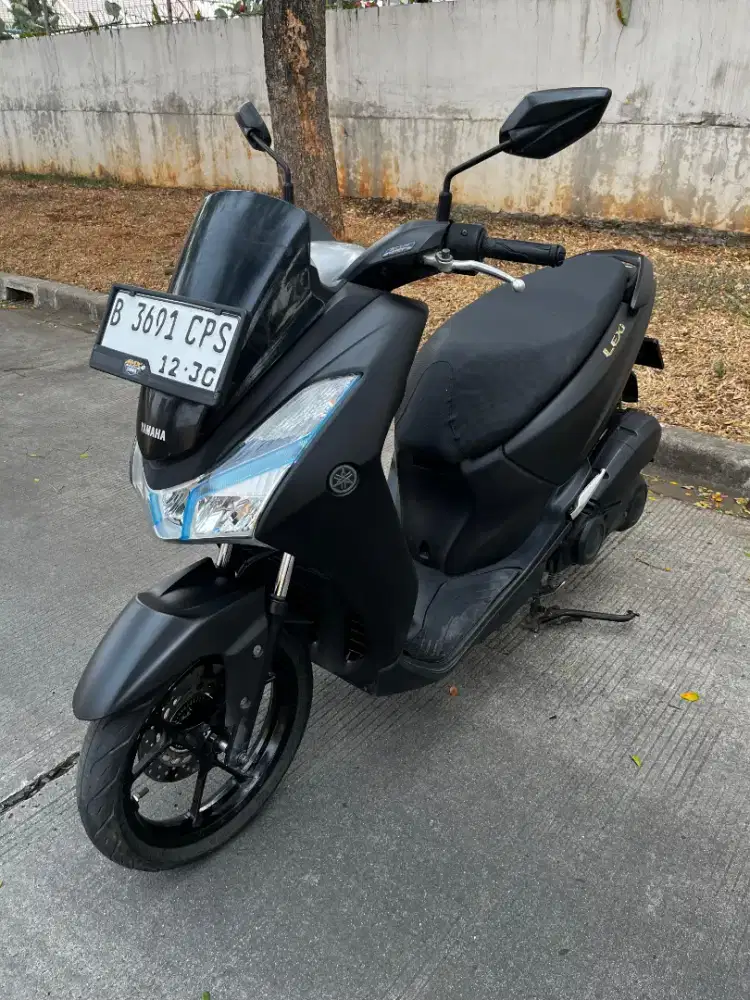 Yamaha Lexi 125 Cc Kunci Hitam Doff