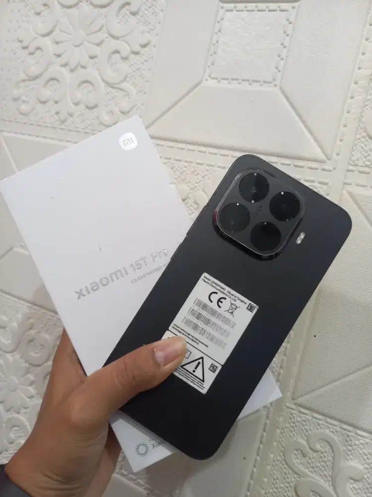 Xiaomi 15 T pro 12/512 mulus lengkap ori minus layar sedow tipis