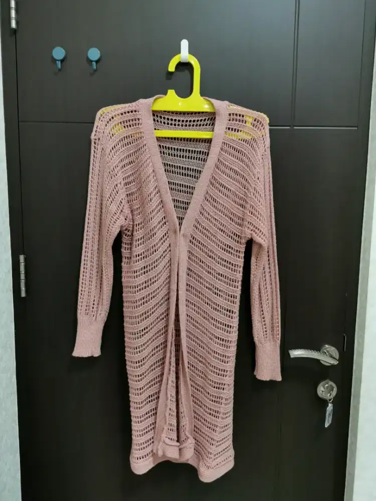 Cardigan rajut jala
