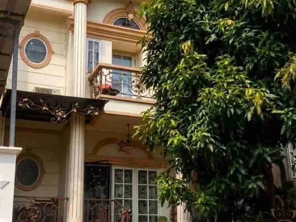 DIJUAL RUMAH CITRA GRAN CIBUBUR – LUAS, NYAMAN & STRATEGIS
