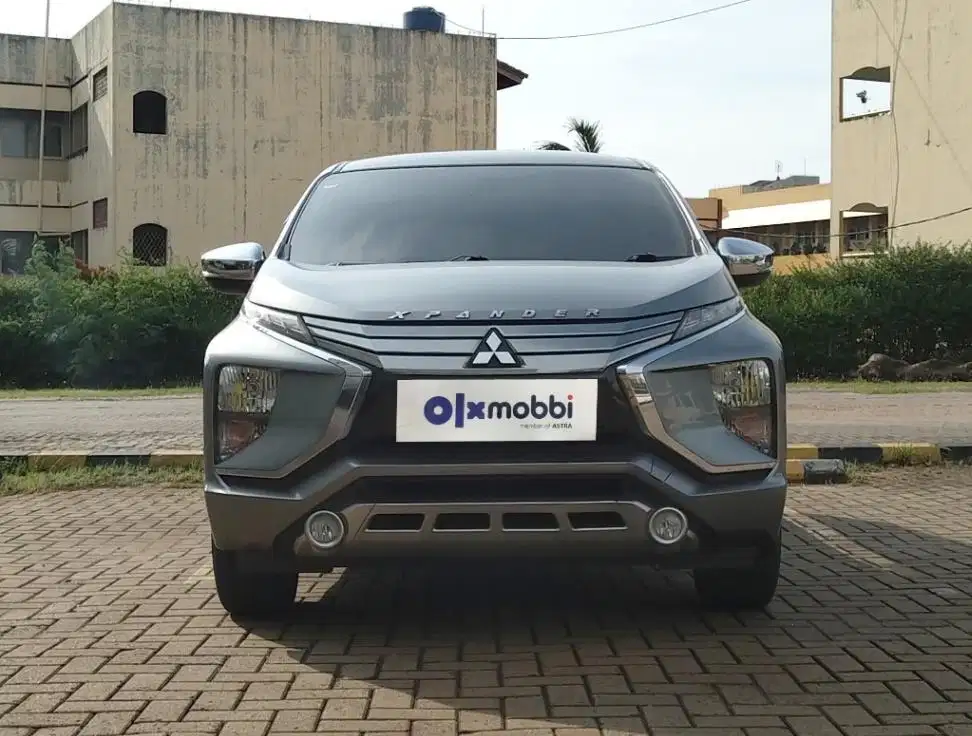 DP 10 JT Mitsubishi Xpander 1.5 Ultimate Bensin-AT Abu 2018