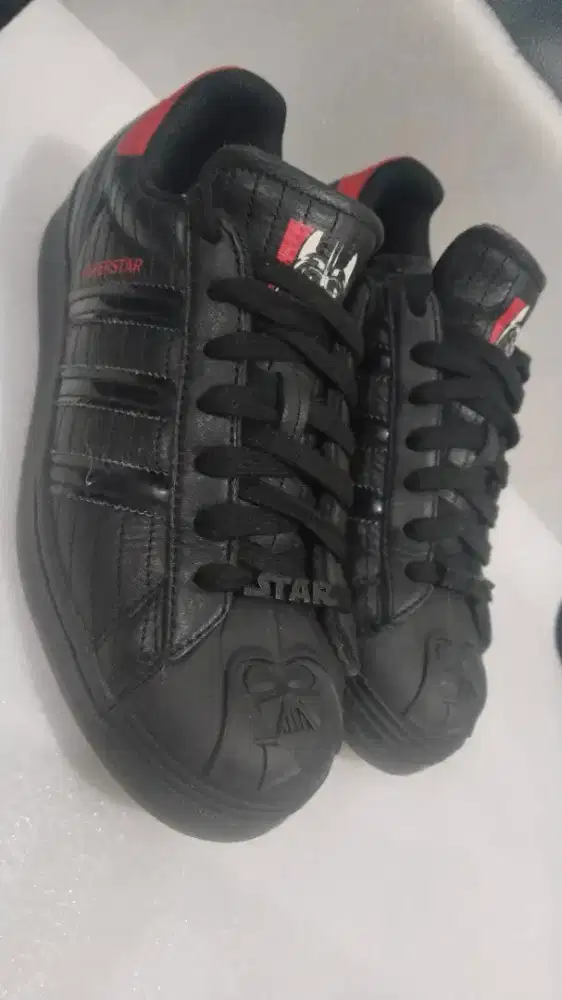 Sepatu Giorgio Armani Adidas Superstar Starwars Adidas Adizero Evo SL