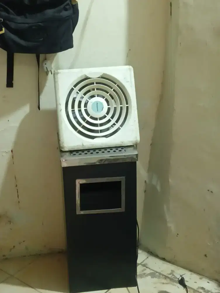 Jual exos panasonic bagus kotor ajh di jual karena rumah di renovasi