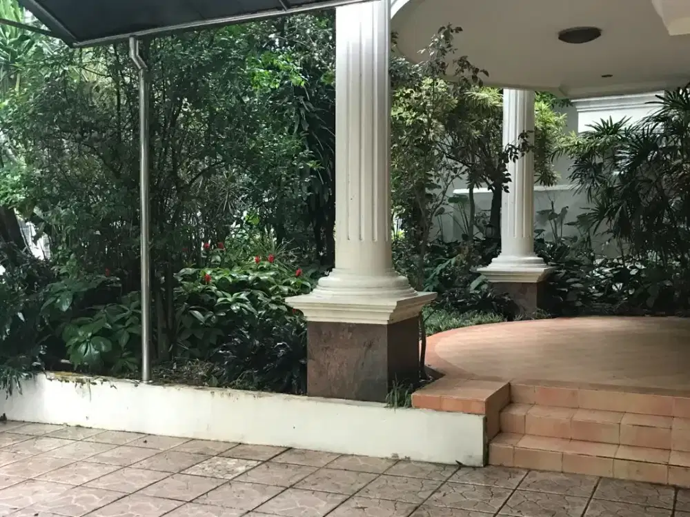 Rumah Mewah Old Money Siap Huni Furnished Taman Giri Loka BSD