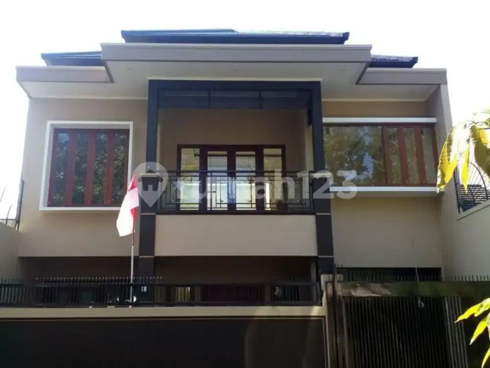 Rumah Dimargacinta Buahbatu Dekat Mayapada