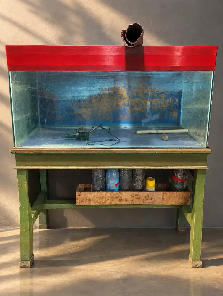 Aquarium 100x50x50 + Meja