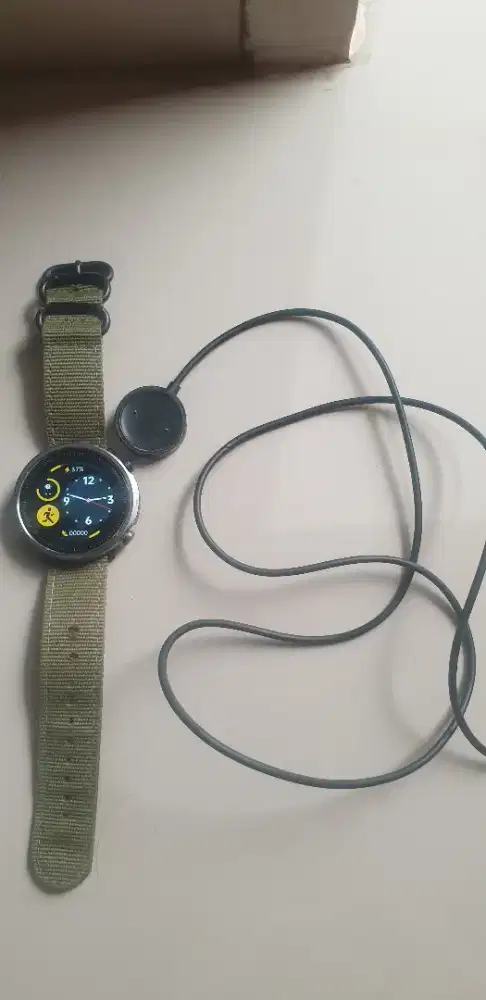 Smartwatch kondisi normal