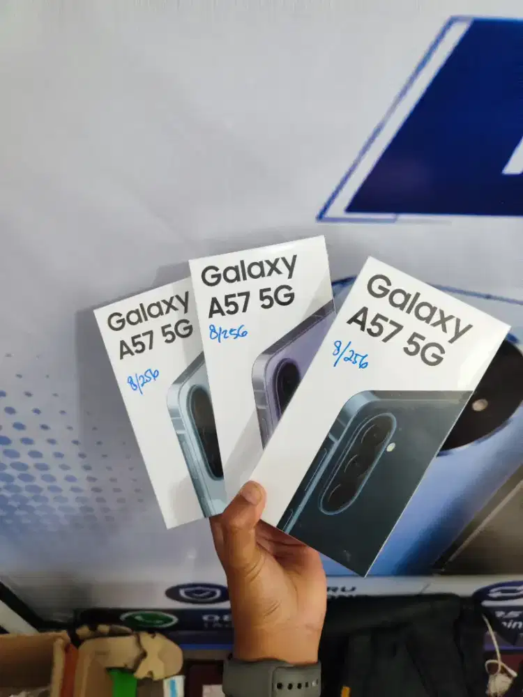Samsung A57 5G 8/256 Free accesories