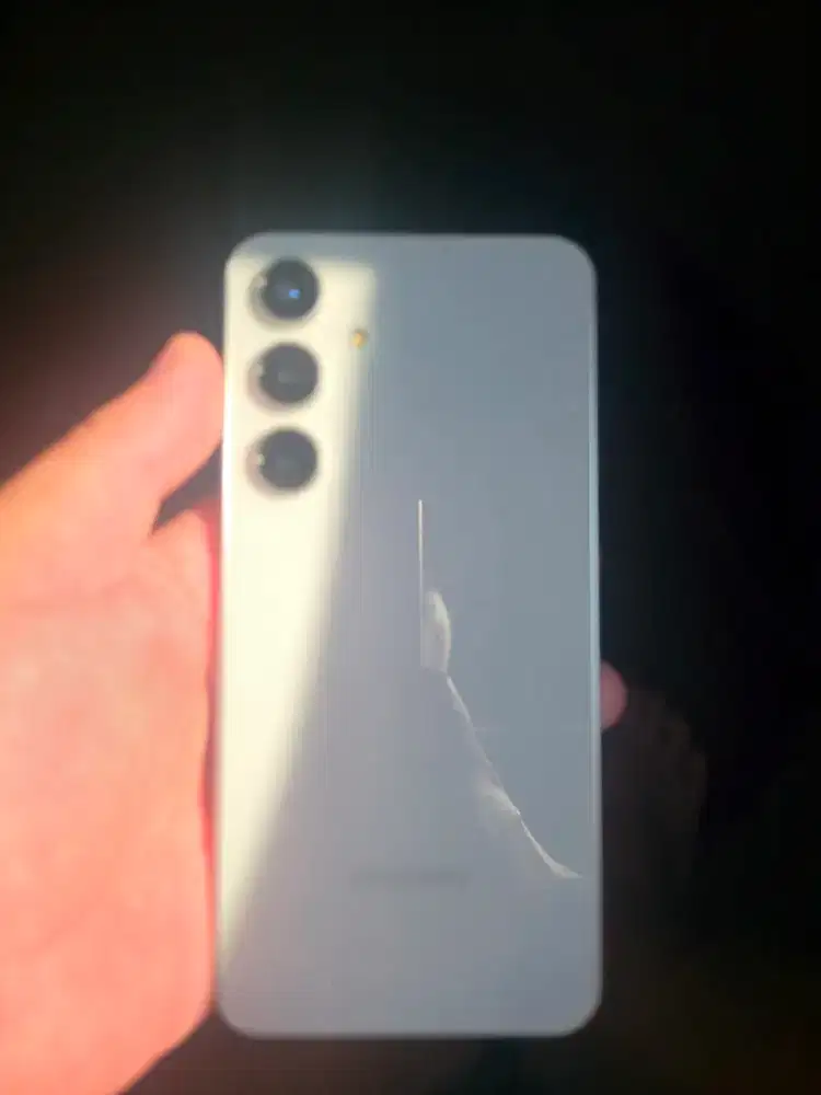 S24 fe like new spt baru 100% dan samsung care