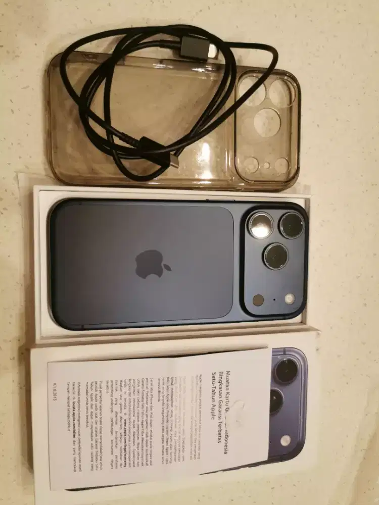 Iphone 17 pro 256 ibox on feb 27