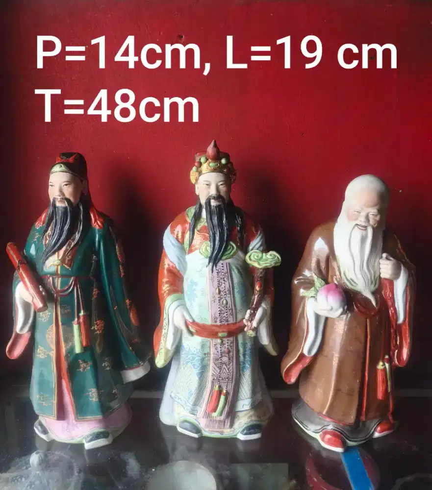 Patung dewa Fu Lu Shou