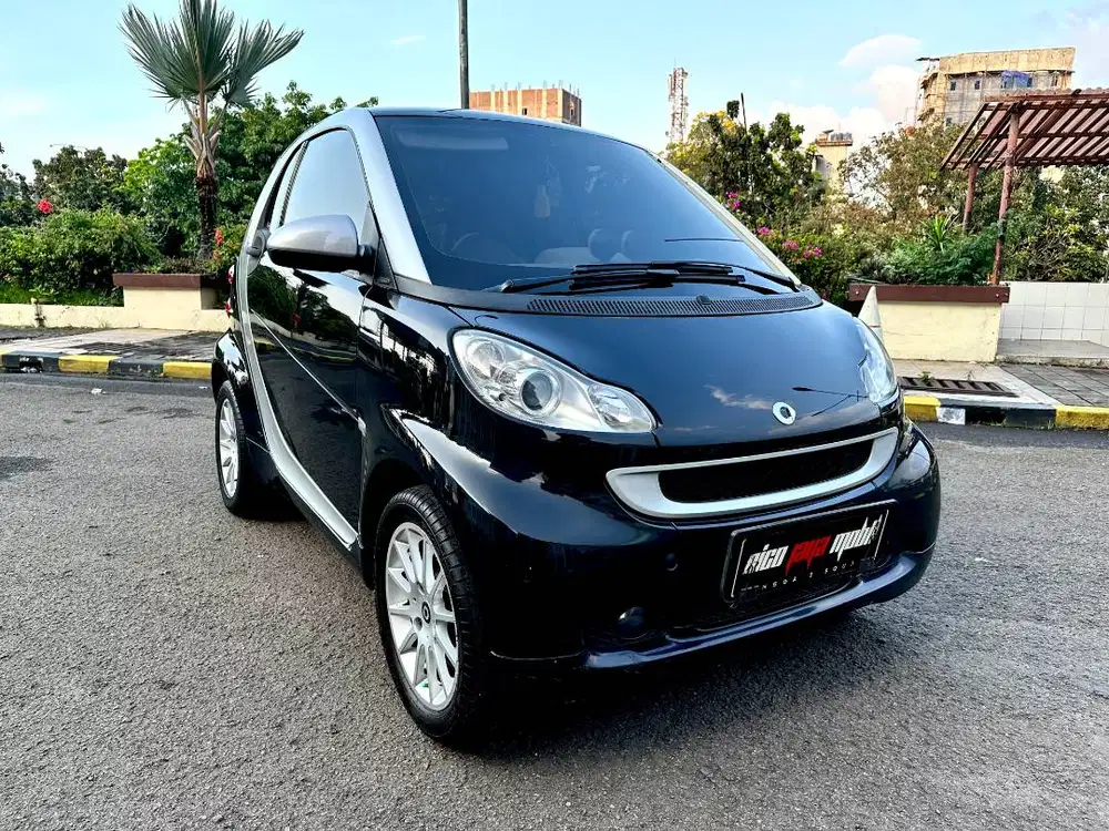 Smart Fortwo Passion 1.0 Hybrid Automatic 2010 Coupe Bergaransi