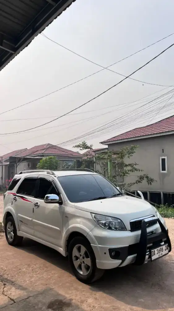 Toyota rush TRD.s manual tahun 2013